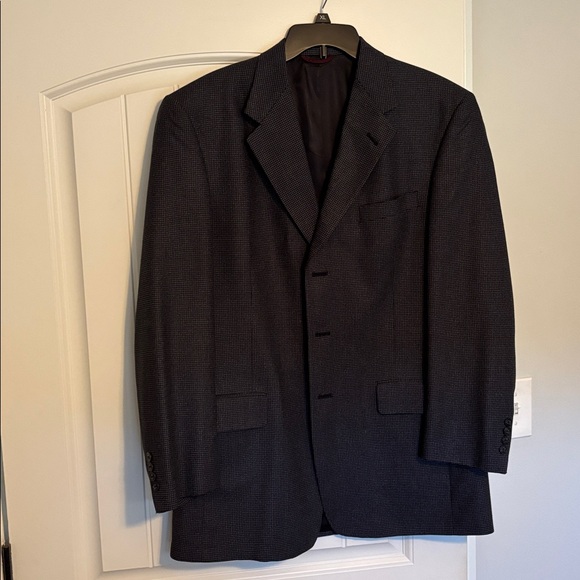 Hart Schaffner Marx Textured Gray Blazer with Gold Buttons